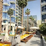 Evolve Vacation Homes - The Five Palm Residences