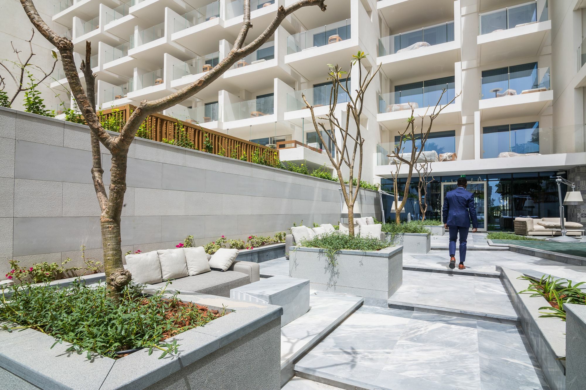 Evolve - The Five Palm Residences * Dubai
